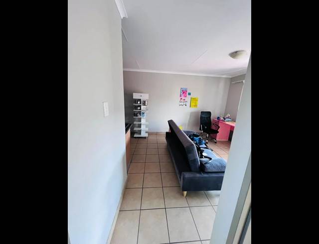 2 BEDROOM PROPERTY TO RENT IN KIBLER PARK